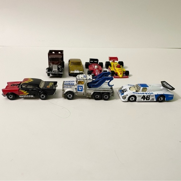 Lot of 7 Matchbox Cars Police Tow Truck 57 Chevy Ford Cobb F1 Racer - Picture 2 of 16